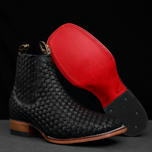 Botines negros de petatillo, suela roja