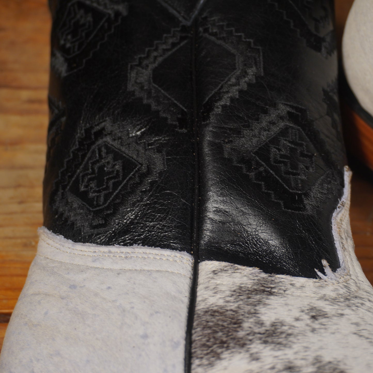 Botas de pelo de vaca y punta cuadrada