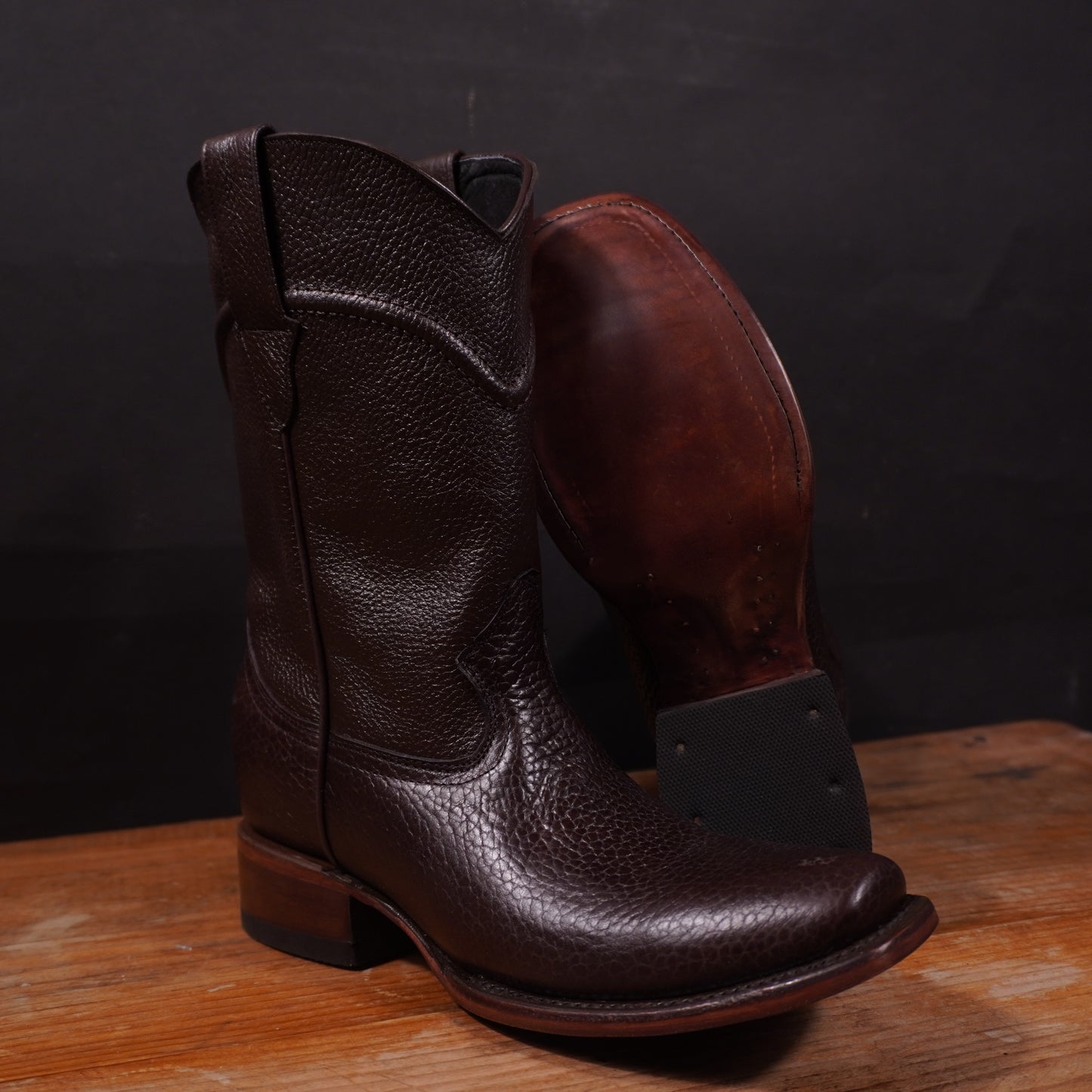 Botas cafe oscuro y punta dubai