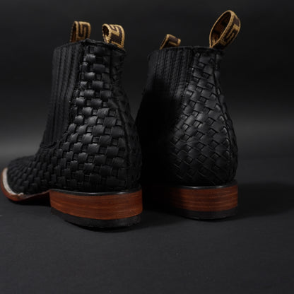 Combo Botines y cinturón petatillo negro