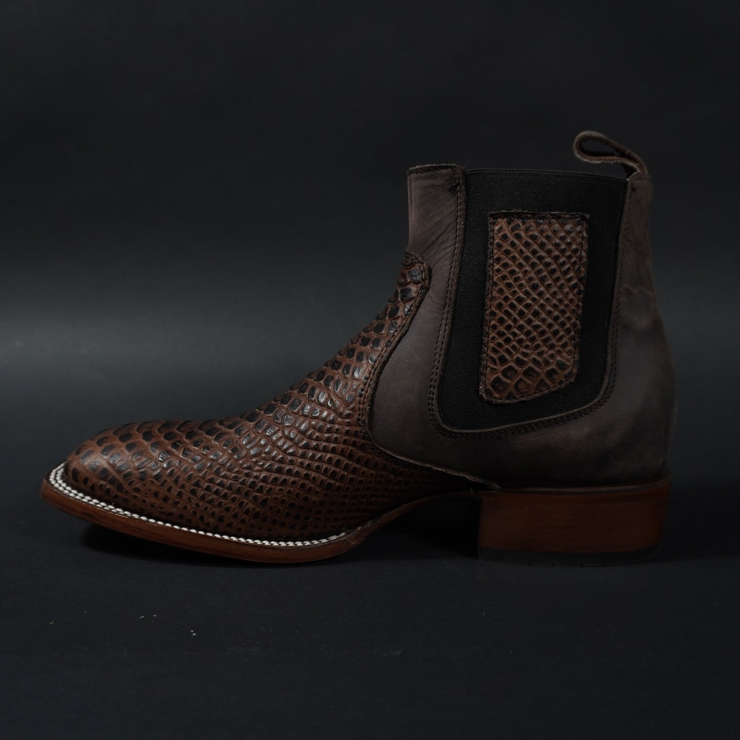 Botines vaqueros cafes piton, punta cuadrada