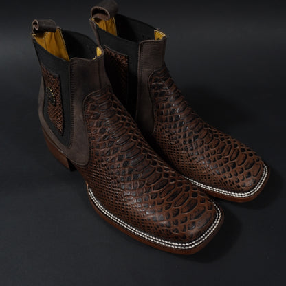 Botines vaqueros cafes piton, punta cuadrada