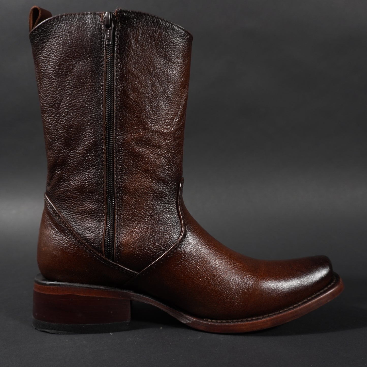 Botines de cierre cafes, punta dubai