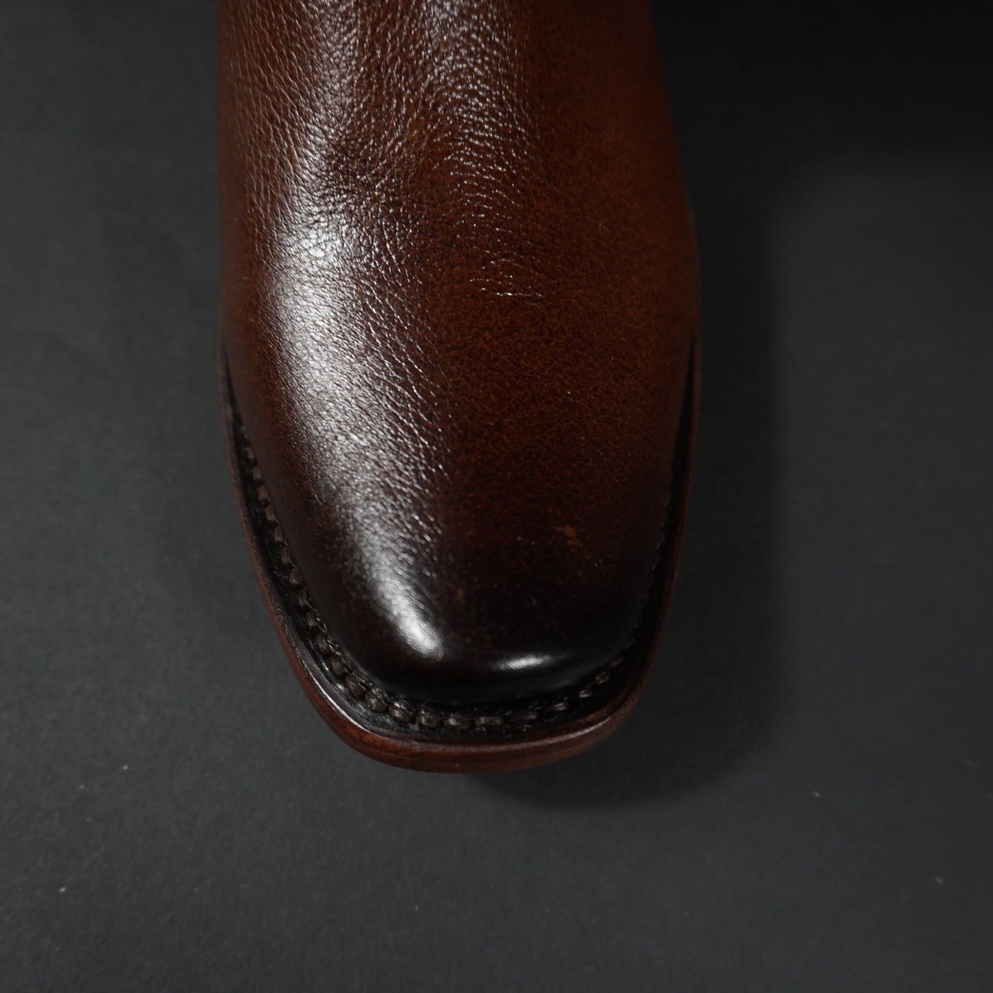 Botines de cierre cafes, punta dubai