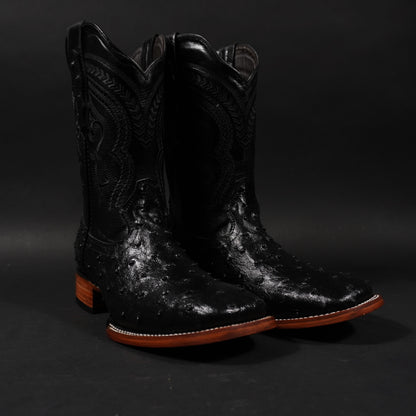 Botas negras avestruz y punta cuadrada
