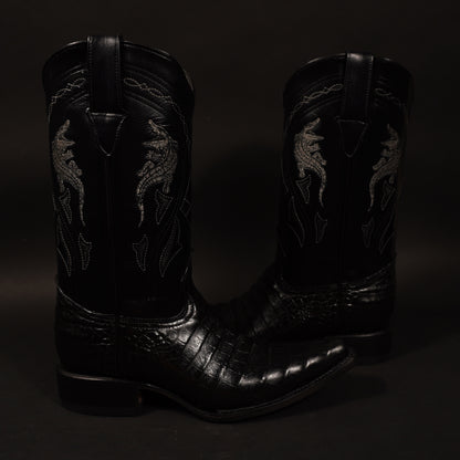 Botas color negro cocodrilo y punta sinaloa