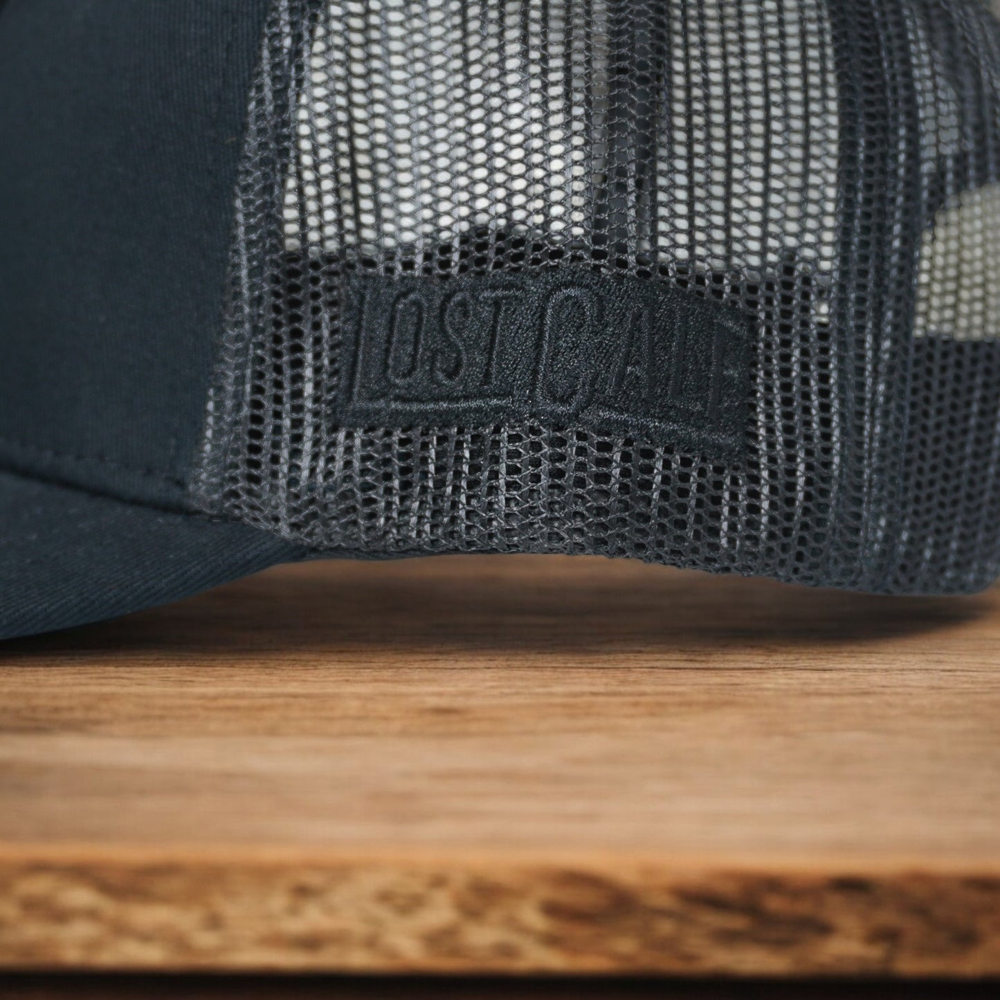 Gorra Lost Calf Original Cuervo Curva