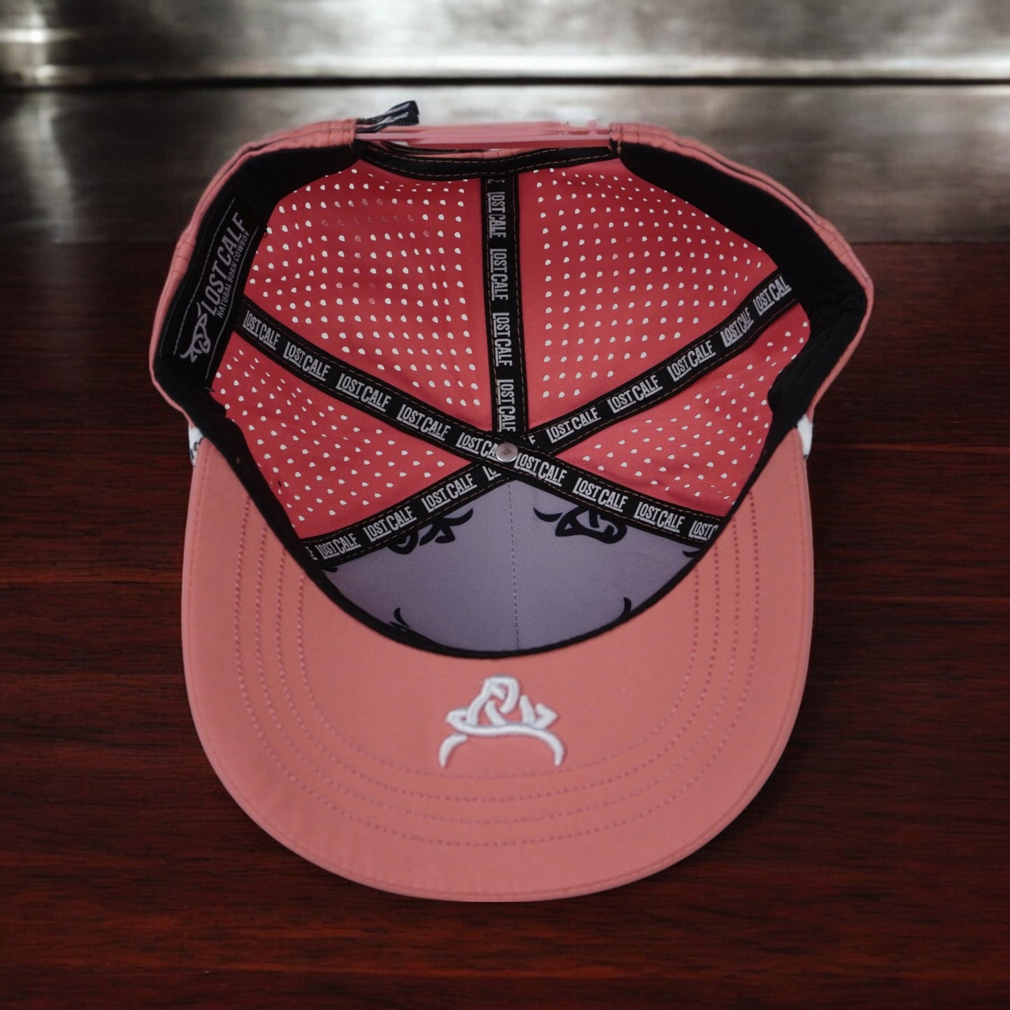 Gorra Lost Calf Original Waterproof Pink