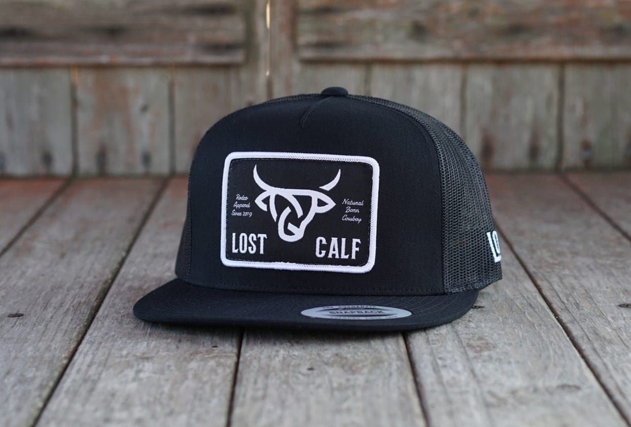 Gorra Lost Calf Original Flat Plate White/Black - Rancher's Wardrobe